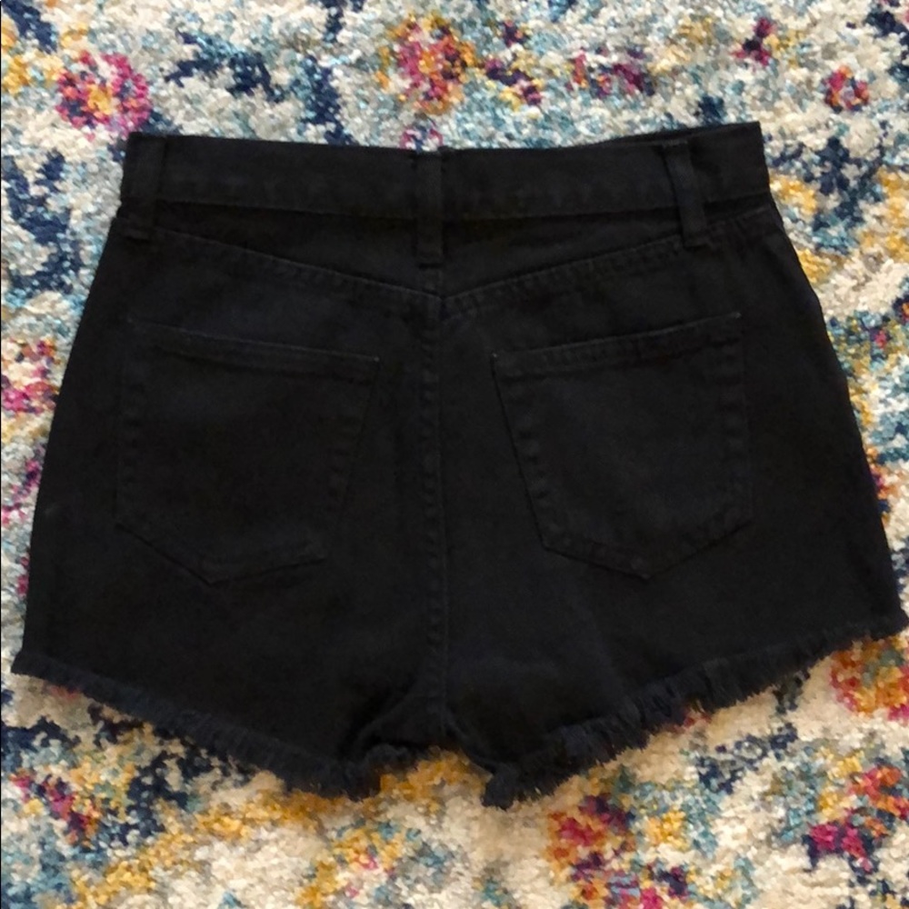 Brady Melville/John Galt Frayed Hem Denim Shorts - Picture 5 of 5